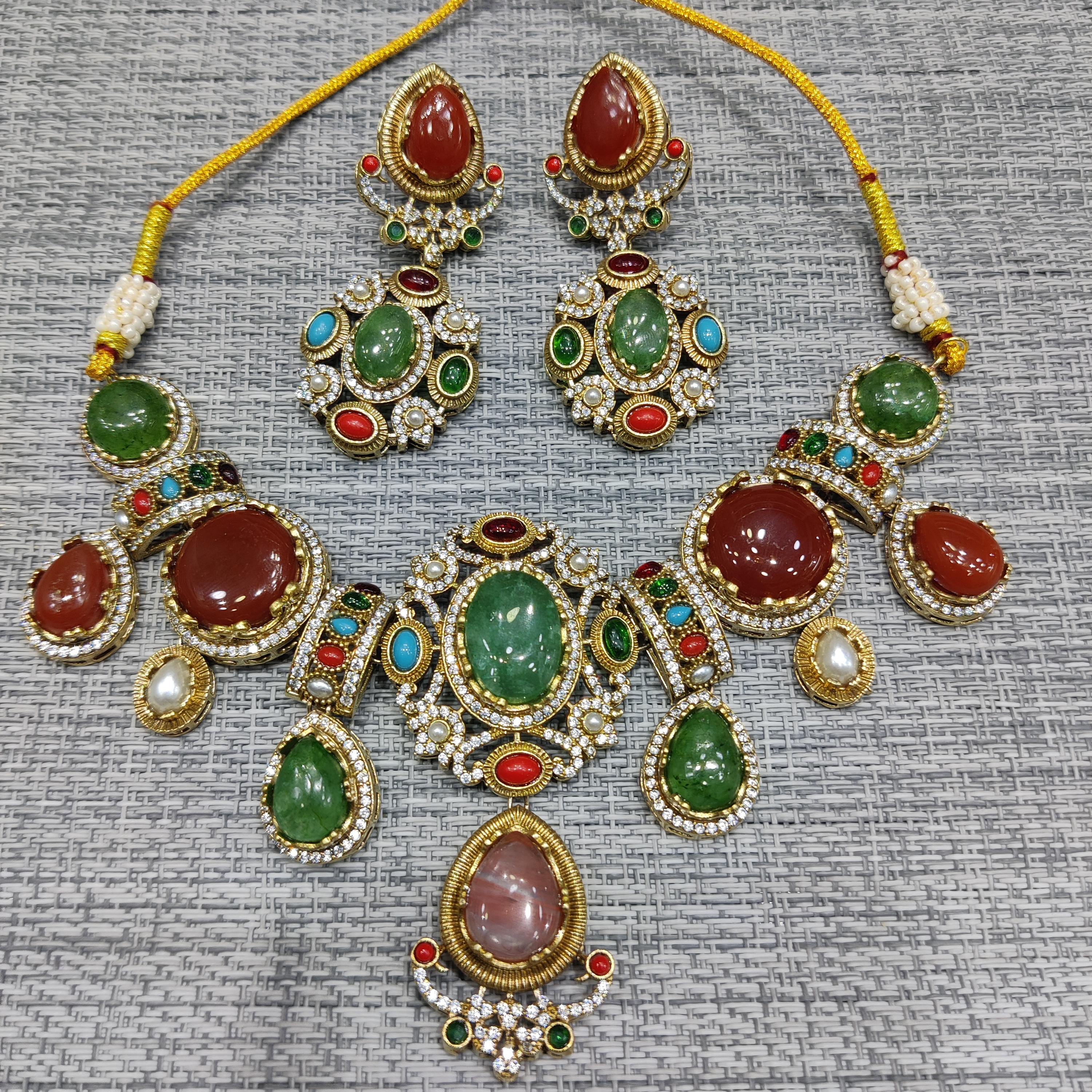 Necklace Sabyasachi