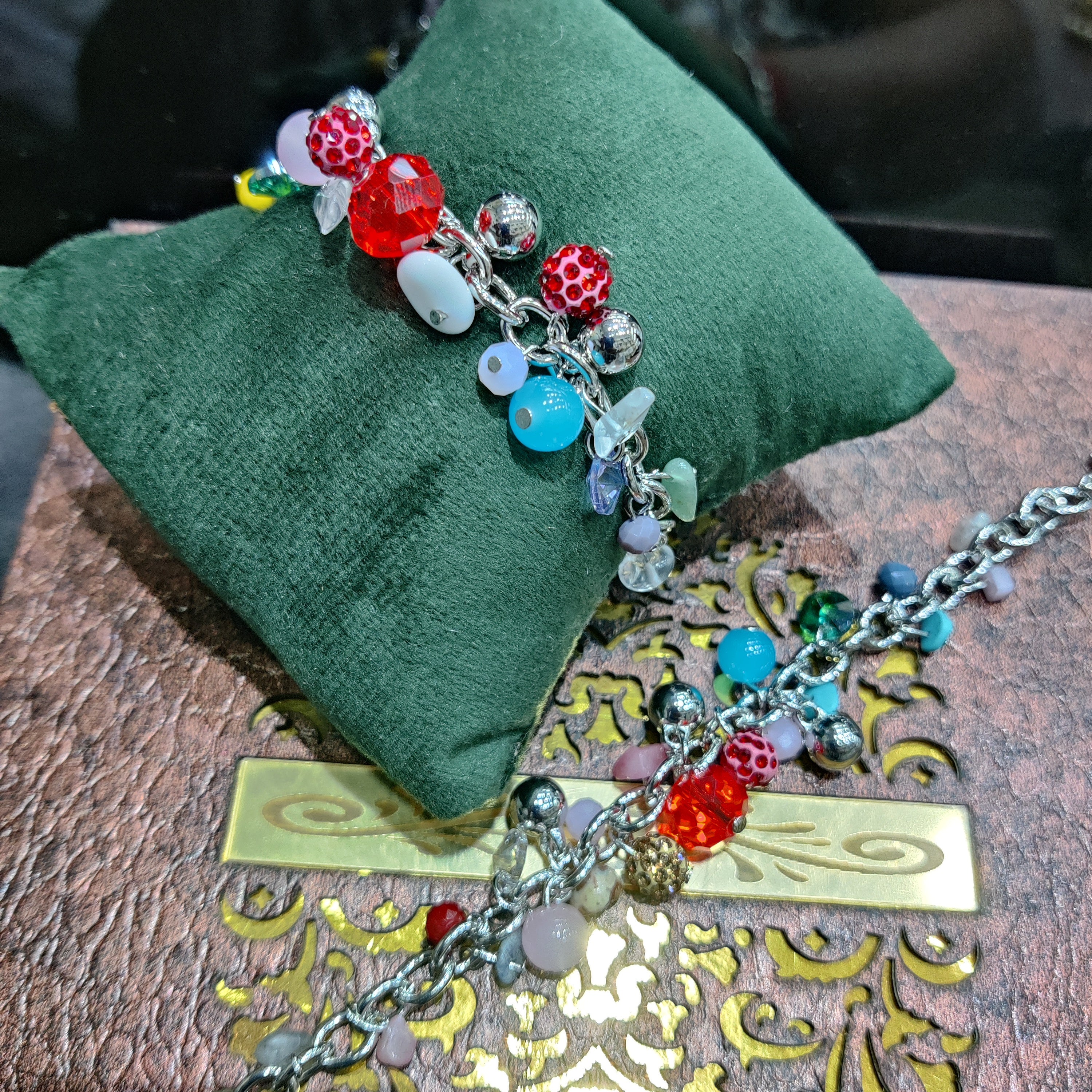 DESIRE CRYSTAL BRACELET 2